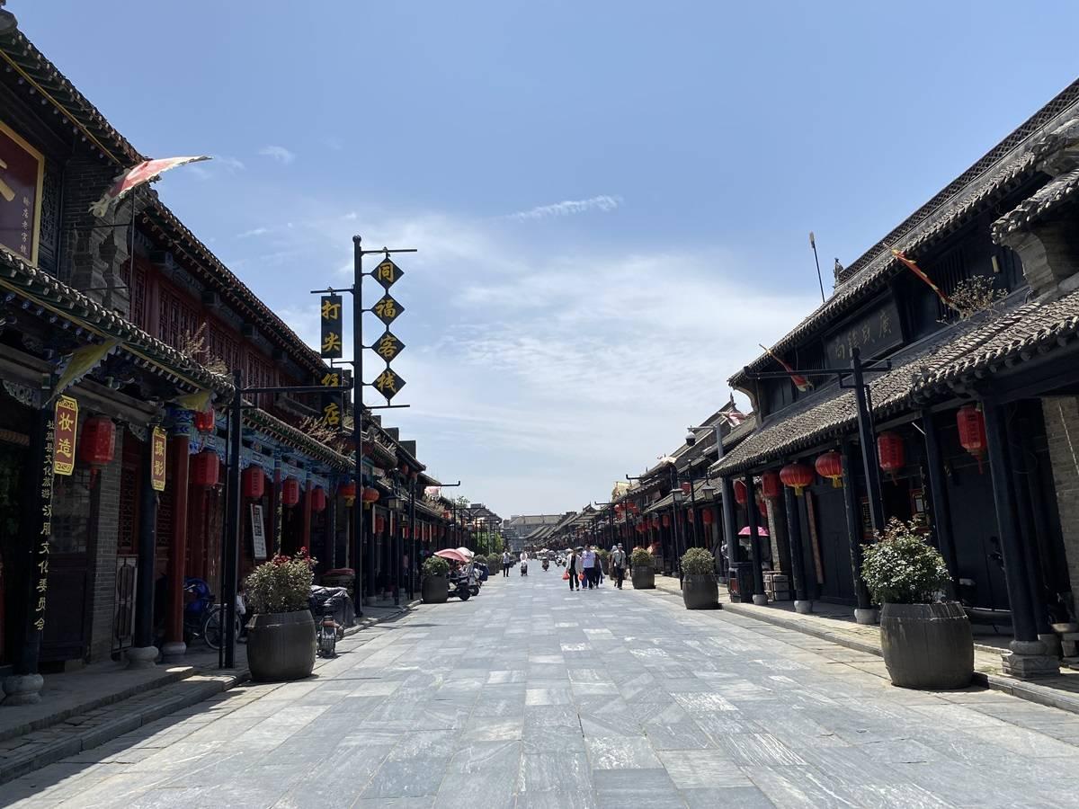 如何打破晋升壁垒?职场背书:从新人到精英的必经之路